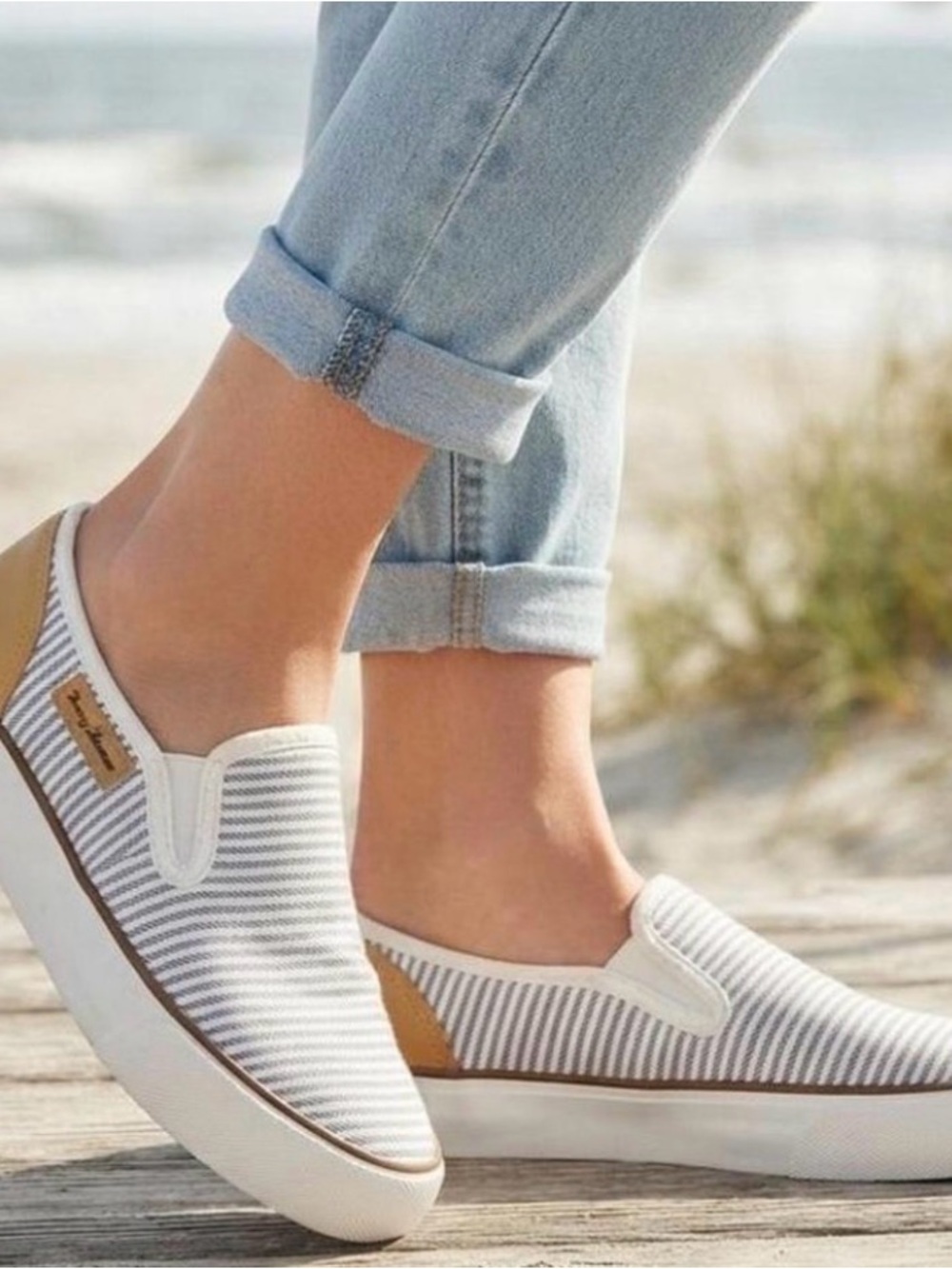 Womens Tommy Bahama Blue White Stripe Canvas Margaritaville Slip on Sneakers